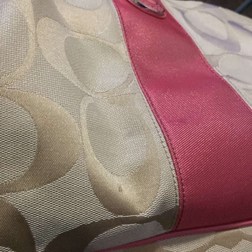🇺🇸Coach purse pink with kisslock 🩷 - Picture 8 of 13